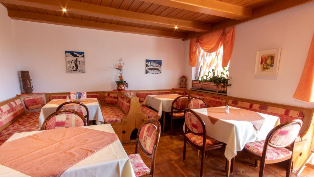 Cafe Pension Alpina Innsbruck Exterior photo